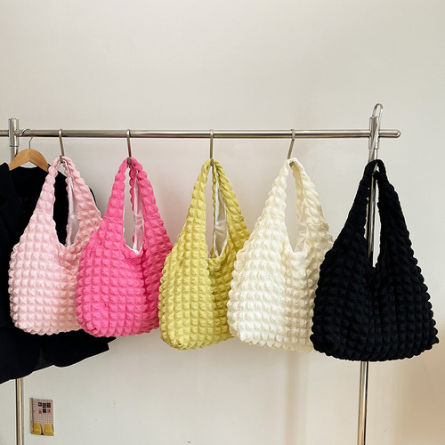 Women's New Ins Teenage Trendy Cloud Puff Tote Bag 2025 New Canvas Bag Simple Shoulder Bag