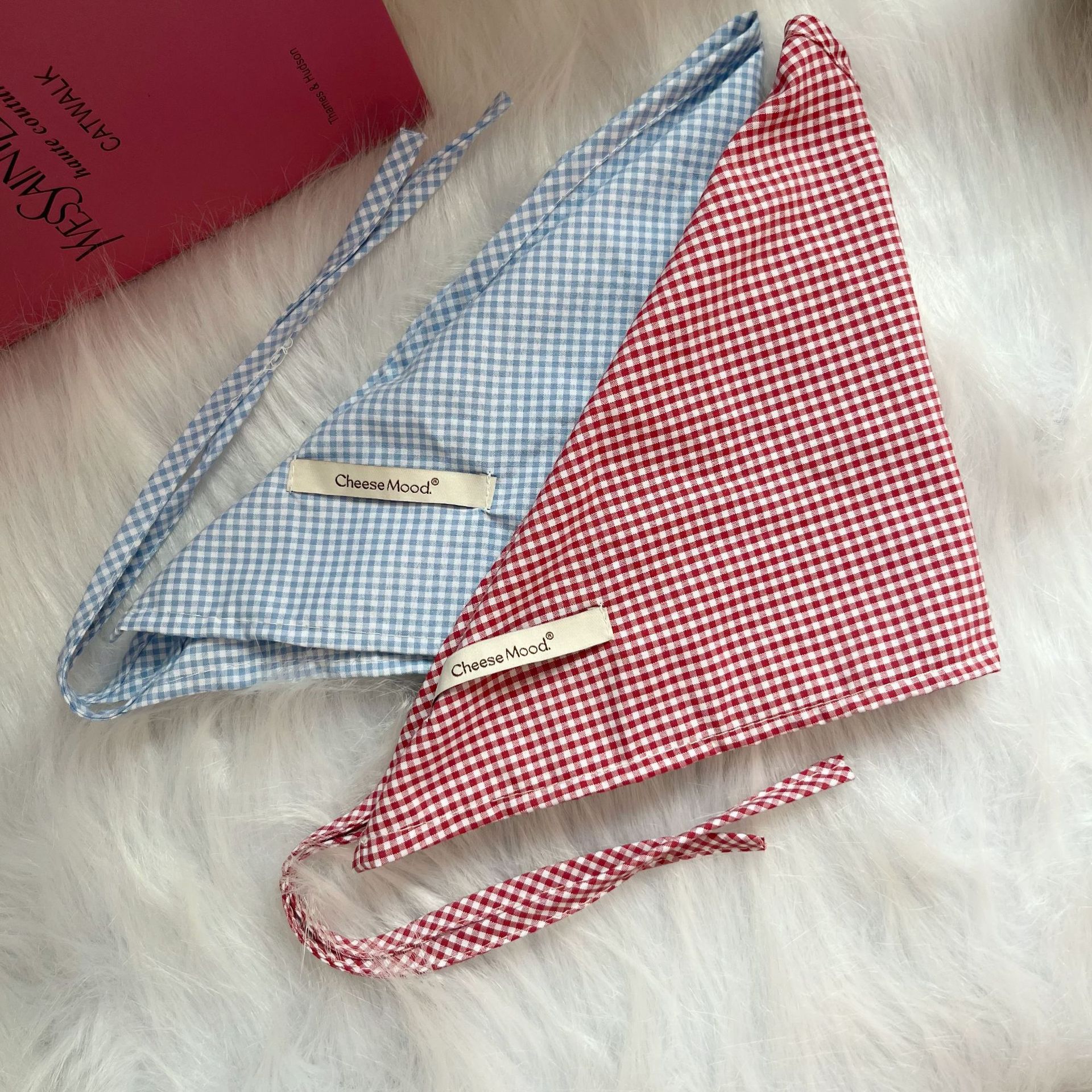 Women's Simple Style Lattice Cloth Kerchief display picture 1