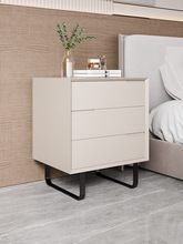 白色床头柜简约现代轻奢设计感床头柜2021新款床柜卧室改造小家具