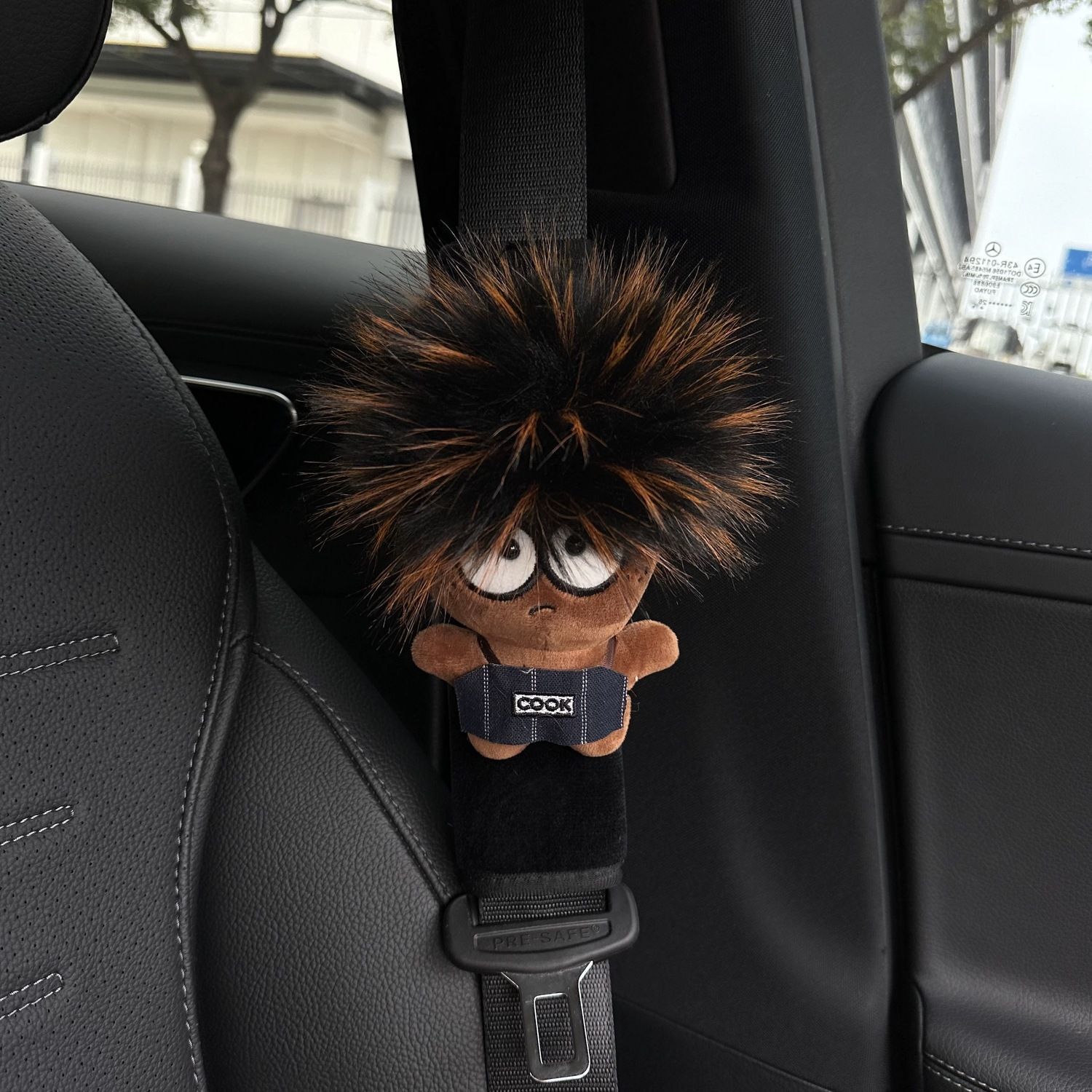 Cute Afro-Style Car Seatbelt Shoulder Pads, Car Seatbelt Covers, Car Interior Decoration Items, Anti-Neck Strangulation