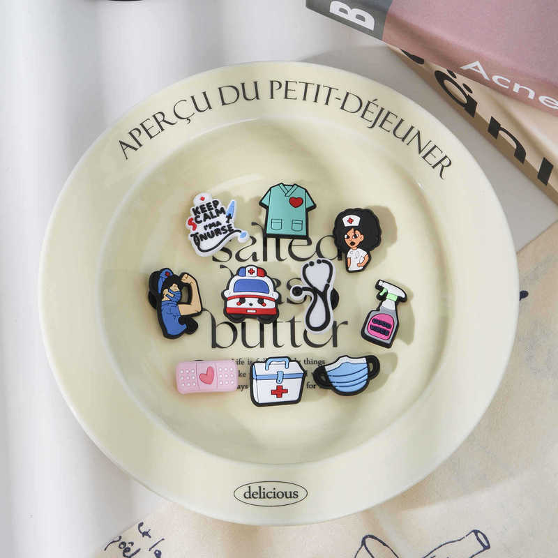 2025 Spring Trendy Fun DIY Hot-Selling Cartoon Soft Rubber Wholesale Popular Internet Celebrity Couple Clogs New Shoe Design