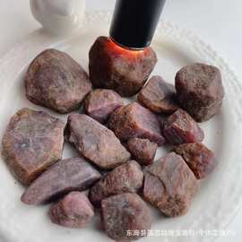 厂家供应天然红刚玉，红宝石原石 扩香石香薰石 大颗粒原石批发