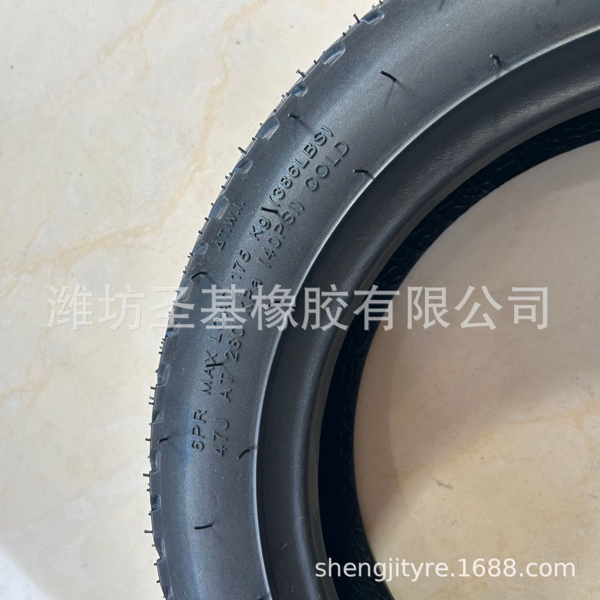8103ee8a450701a12d81fac625ab4d
