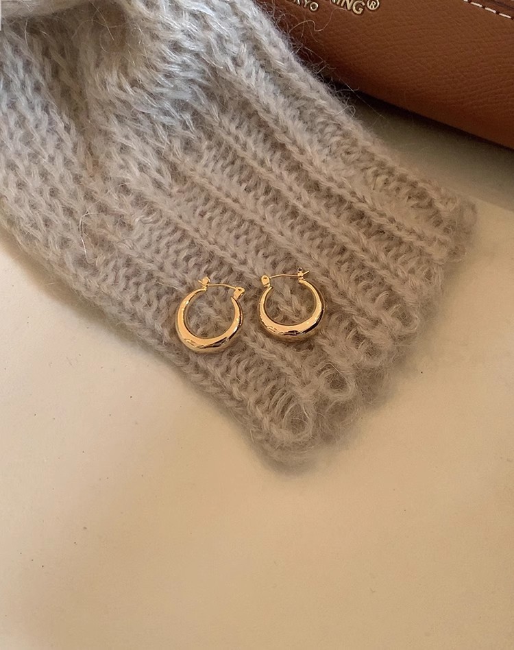 Pendientes de circón súper flash de alta calidad con aguja de plata 925 Pendientes de estilo explosivo de temperamento exquisito de lujo ligero femenino Pendientes de primavera y verano al por mayor