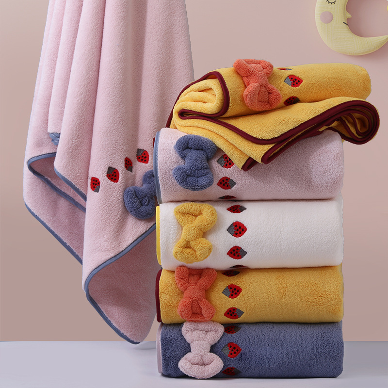 Coral velours brodé serviette serviette de bain en gros à séchage rapide absorbant ménage adulte visage serviette de bain grande serviette de bain costume