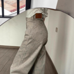 设计感浅灰色宽松直筒牛仔裤女夏季新款高腰显瘦小个子窄版阔腿裤