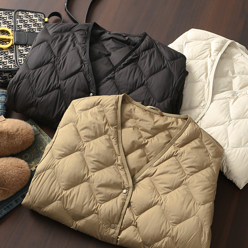 K17 Same Style as Da Pai, Collarless and Simple Quilted, Loose Fit, Slimming, Lightweight White Duck down Jacket for Autumn and Winter