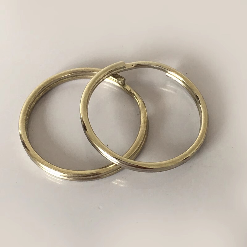 Metal key ring key ring matching hand ring digital sauna number plate key chain iron ring light lock ring Metal key ring key ring matching hand ring digital sauna number plate key chain iron ring light lock ring