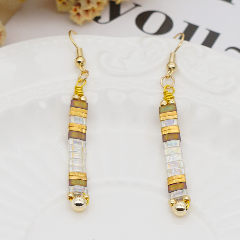 Flower Beaded No Inlaid Earrings display picture 4