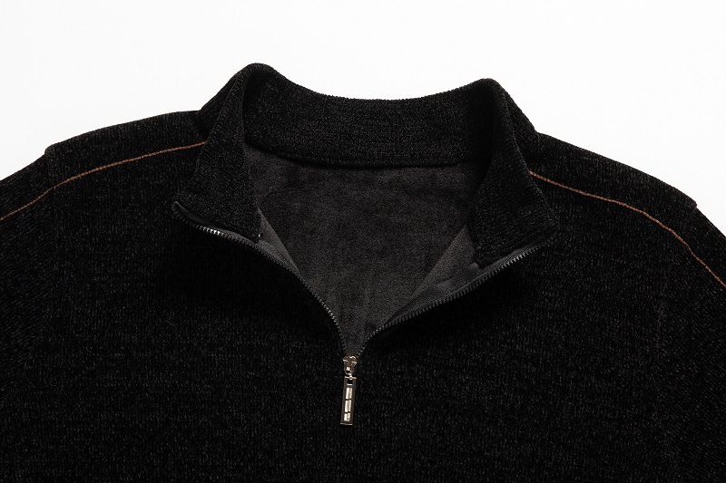 Men's Thickened Chenille Sweater in Wine Red
