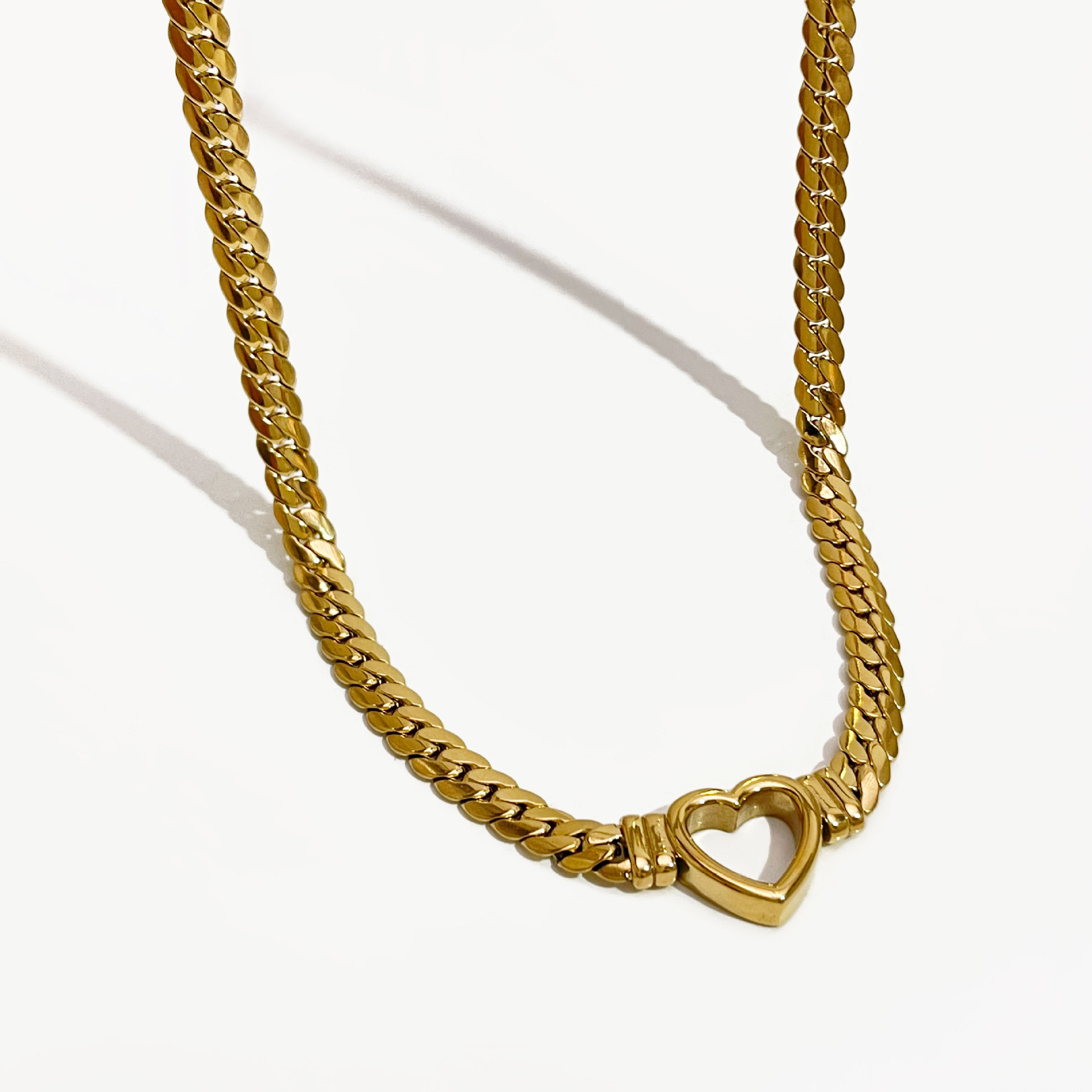 curb chain Chain Type 1 Piece Quantity PVD Coated Real Gold Plated 18K Gold Heart Shape 304 Stainless Steel Fashion Waterproof Non Tarnish 304 Stainless Steel Necklace