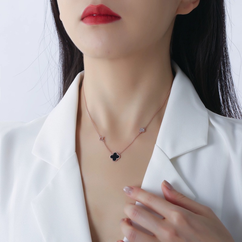 幸运四叶草项链女轻奢小众高级设计感百搭款送女友生日礼物锁骨链|undefined