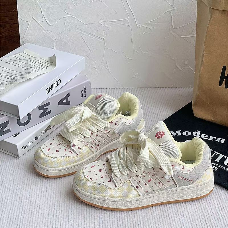 2026 primavera y otoño nuevo estilo coreano arándano color de nicho zapatos de patina inswind universal zapatos de pan de deporte casual