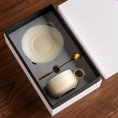 コーヒーカップギフトセットレトロカップラテカップ現代ミルクティーカップ軽贅沢陶磁器カップ皿ビジネスプレゼントクロスボーダー