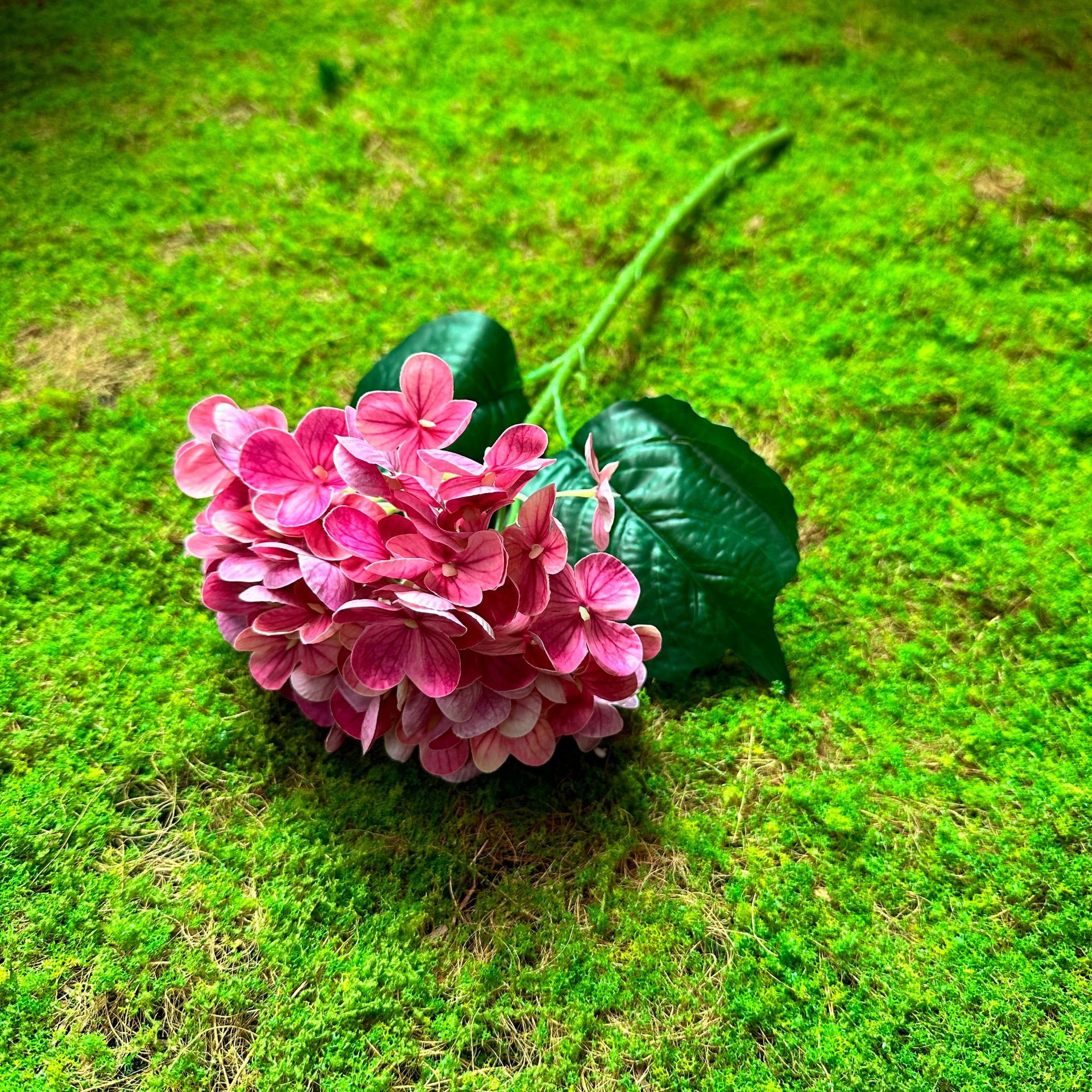 Hortensia simulada, flor simulada, sensación, ramo hidratante, evento de boda, accesorios de fotografía, decoración de ventana de sala de estar