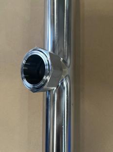 The Factory Produces Stainless Steel Water Dividers, Short Pipe Flanges, Compression Pipe Fittings, and Other Leak-Proof Drainage Pipes, with a Light Luxury Feel
