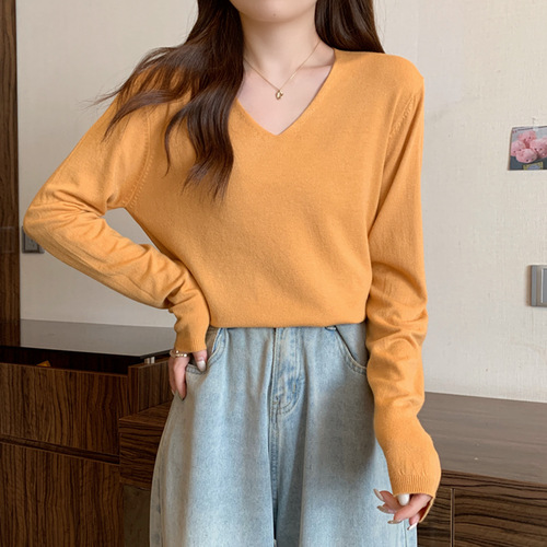 Soft and fluffy pure-colored V-neck knitted top women's spring and autumn Korean-style versatile long-sleeved top for layering