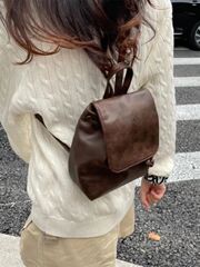Xiaohongshu same style small retro brown student backpack for women 2023 new ins simple versatile shoulder bag