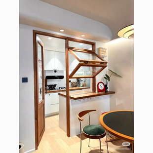Solid Wood Doors and Windows Can Be Customized for Baking Coffee Shops and B&Bs. Folding Windows and Folding Doors Can Be Customized