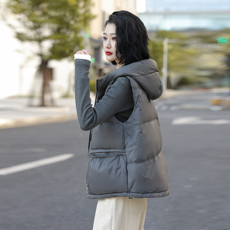 90鸭绒羽绒马甲女短款2025年秋冬新款韩版宽松轻薄羽绒服马夹连帽|undefined