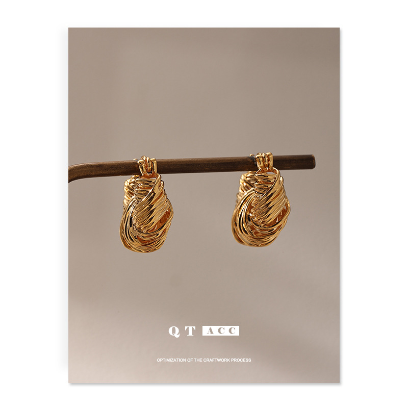 Elegante textura de seda de alta sensación de auriculares personalidad simple versátil otoño y invierno nuevo tipo de auriculares de plata esterlina transfronterizos