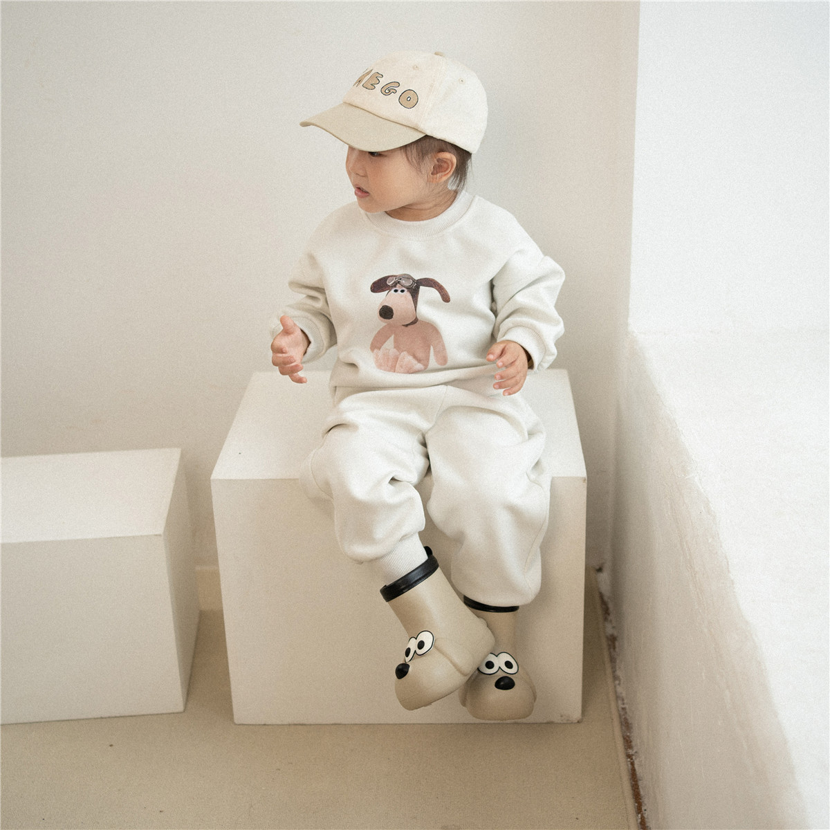 Kinder 2023 Neue Herbst Jungen und Mädchen Koreanische Freizeit Hund Pullover Zwei Stück Baby Set_voghion.com