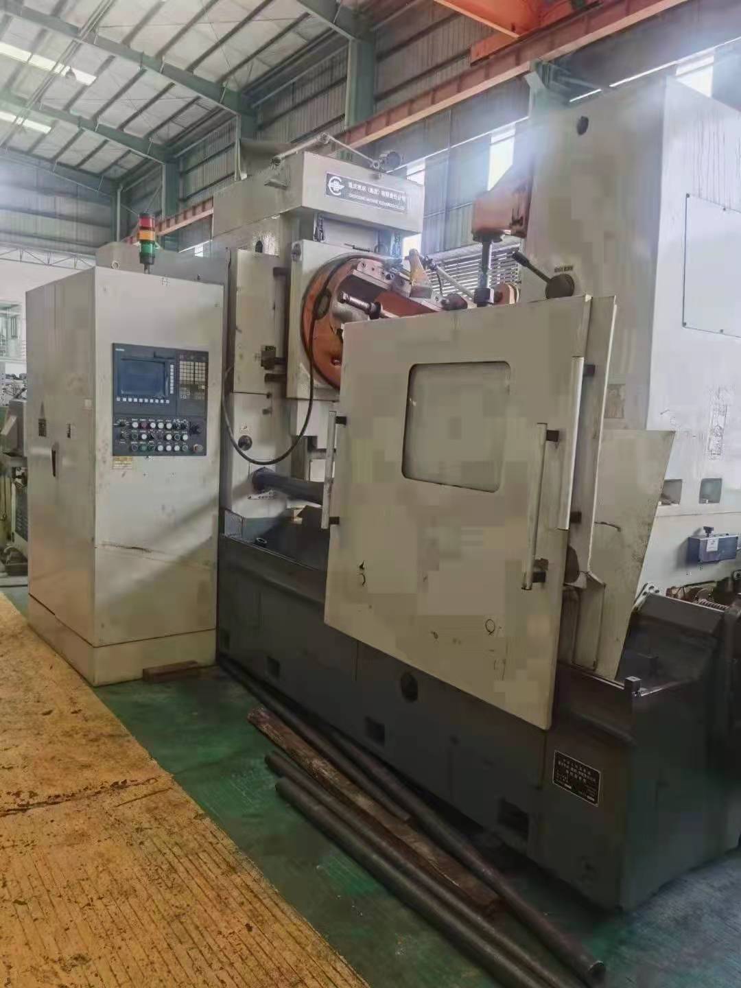 处理二手重庆YKC31125数控滚齿机二手数控滚齿机