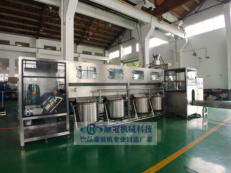 桶装水灌装机厂家 大桶山泉水生产设备