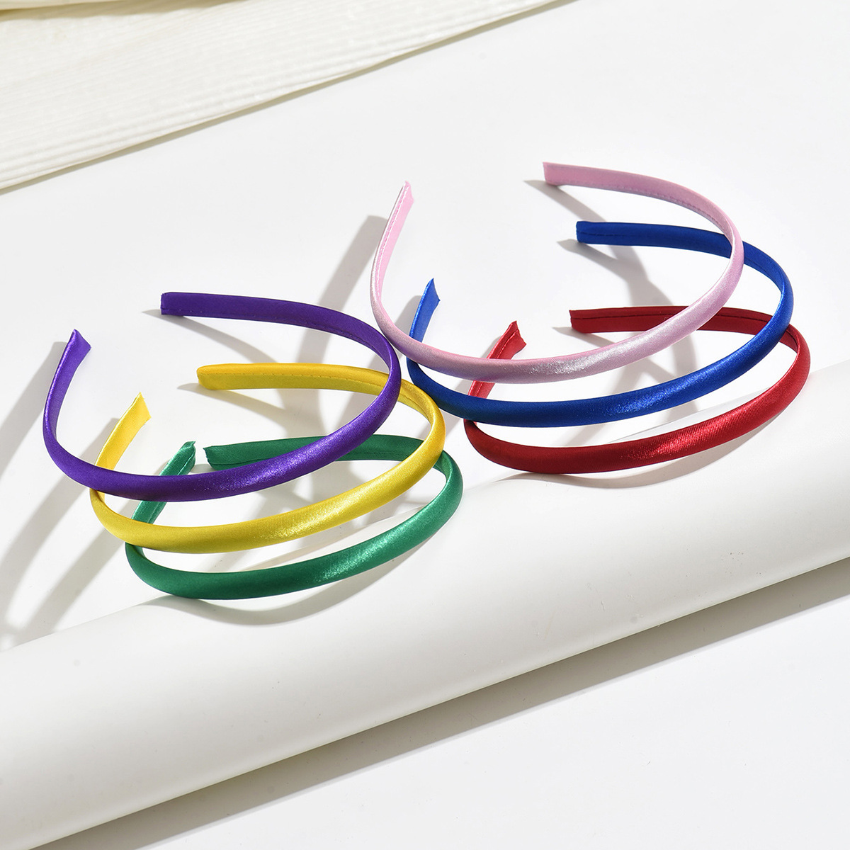 1 cm cubierta de tela banda de cabello accesorios para el cabello hechos a mano DIY material banda de cabello de plástico en forma de U joyas para niños