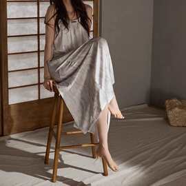 2025年新款睡衣女士夏季吊带凉感带胸垫套装可外穿家居服睡裙