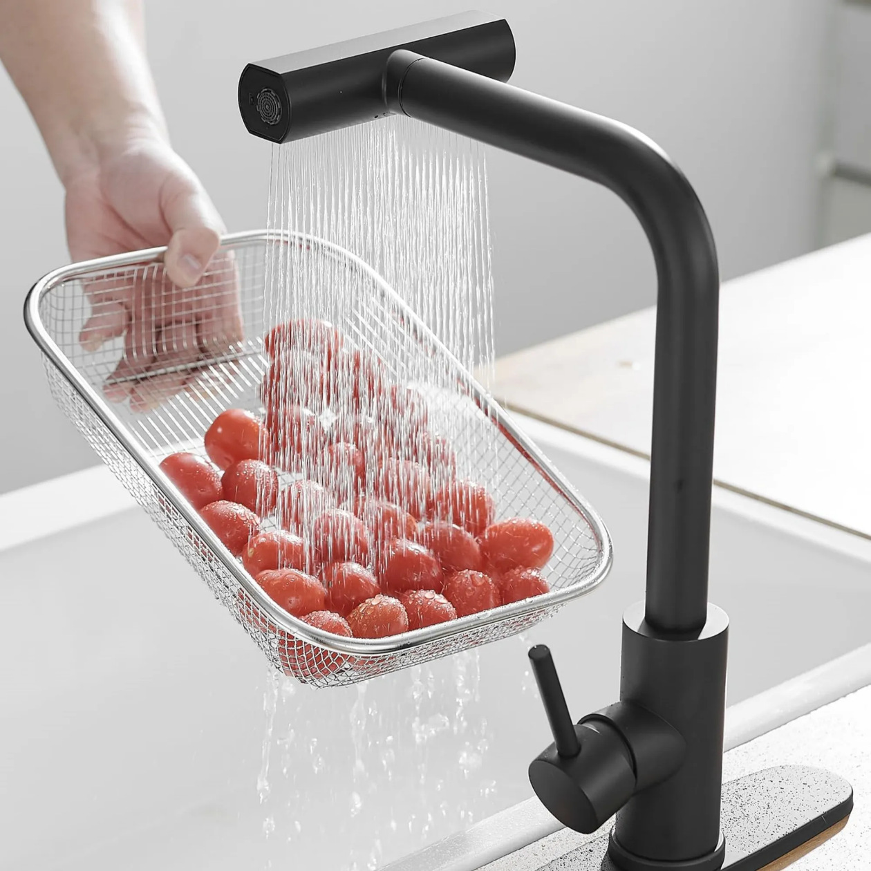 304 stainless steel pull-out kitchen faucet for foreign trade, hot and cold household sink, washing basin, sink, and rain faucet Application Scenario