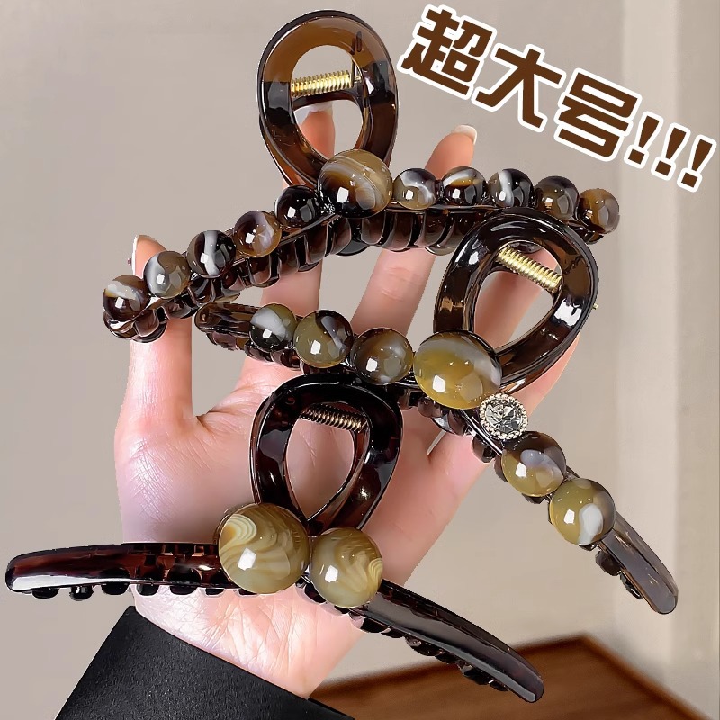 高级感圆珠抓夹女2024新款发夹女后脑勺大号复古盘发鲨鱼夹子头饰