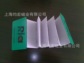 冰箱贴;永磁材料;磁性板