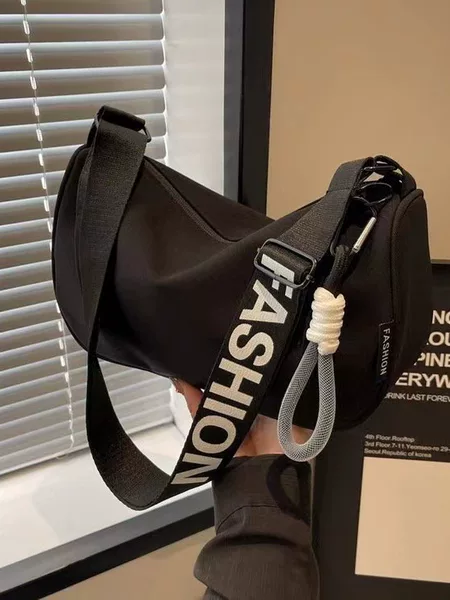 2026 Popular Women's Casual Pillow Bag Large Capacity Fashion Bag Versatile Korean Style Trendy Crossbody Simple Shoulder Bag