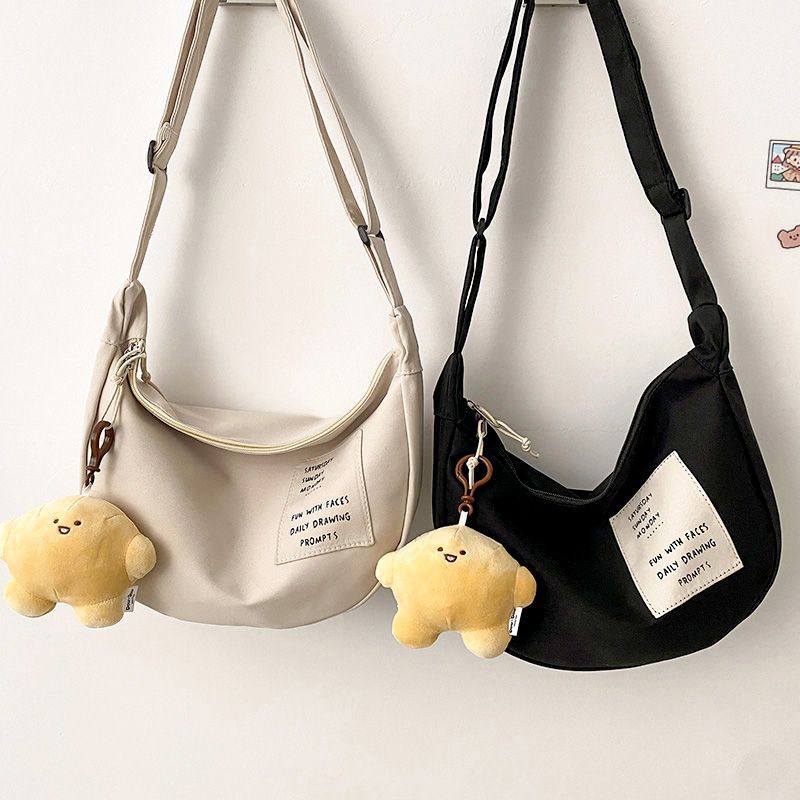 日系ins韩文艺帆布小包包女原宿港风ulzzang斜挎包学生饺子包潮