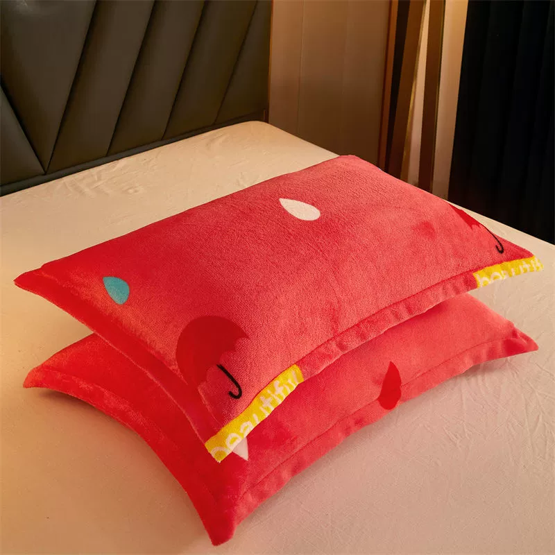 Coral flannel double-sided warm pillowcase for beloved for adults