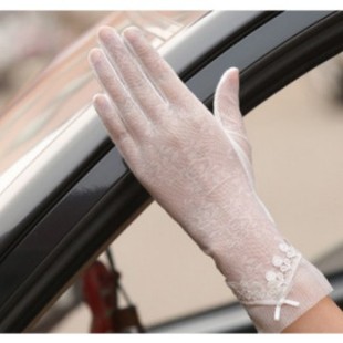 Spring and Summer Women's Sun Protection Gloves Lace Light Driving Breathable Outdoor Sunshade Touch Screen Gloves Wedding Gloves Cycling