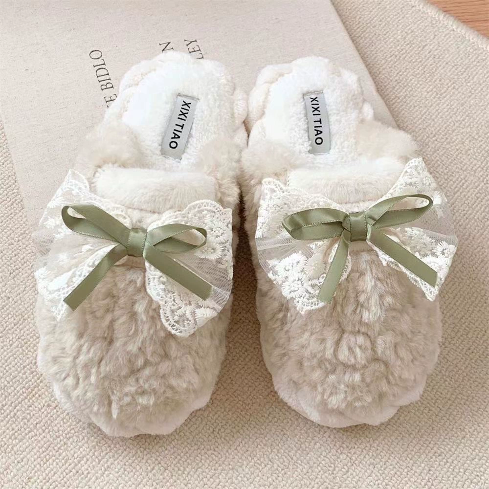 Winter non-slip keep warm universal slippers for students with bow