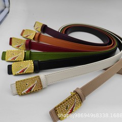 新しい女性のベルトはダイヤモンドでカラフルな装飾が施されており、多用途でファッショナブルなベルトメーカーが直接髪を送信します