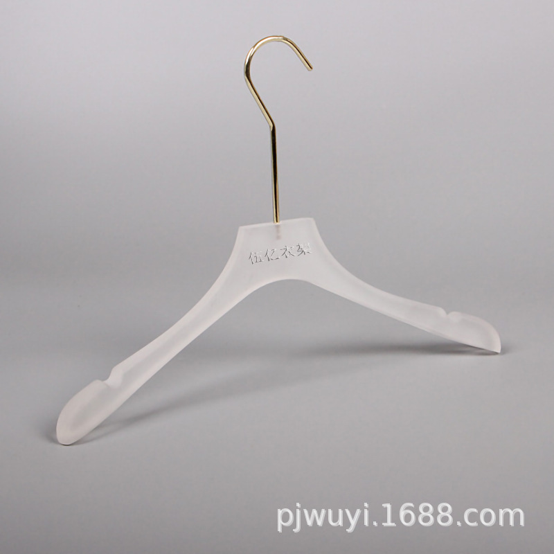 WYNX1001-M1.jpg