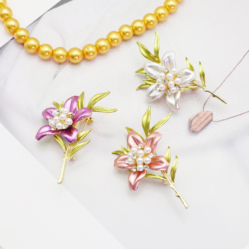 Vibrant and Colorful Enamel Lily Flower Brooch for Women, Unique Flower Pin, Suit Accessory, Gift