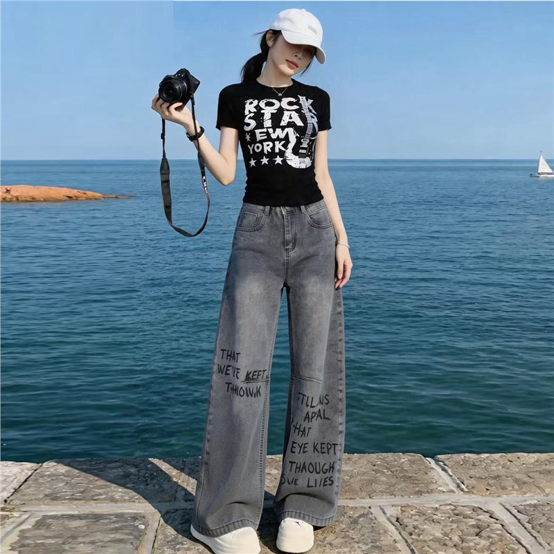 Shenzhen Nanyou American Retro Style Women's Summer Slim-Fit Trendy Black T-Shirt and Gray Denim Wide-Leg Pants Two-Piece Set Shenzhen Nanyou American Retro Style Women's Summer Slim-Fit Trendy Black T-Shirt and Gray Denim Wide-Leg Pants Two-Piece Set