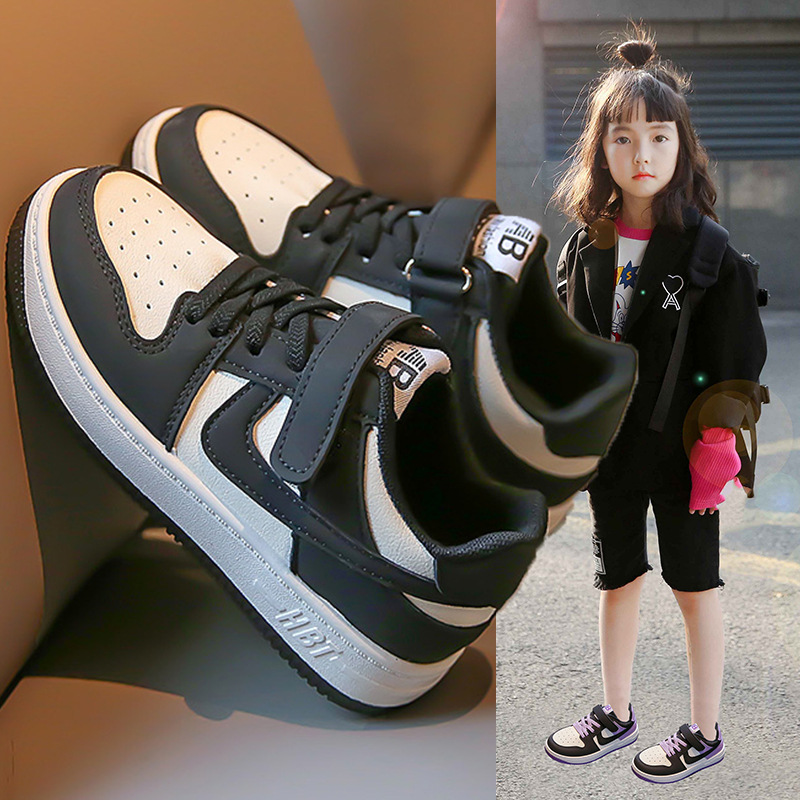 Zapatillas de deporte para niñas Primavera y otoño 2023 nuevos niños medianos y grandes zapatos AJ diseño inferior suave zapatilla de deporte para niños zapatos de bebé