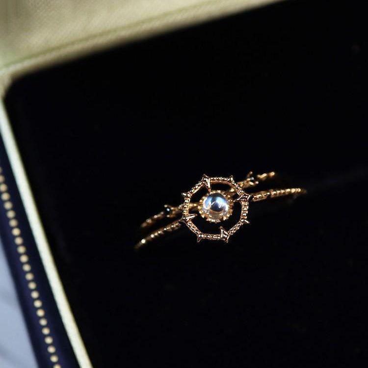 Moon and Sixpence. Japanese style imitation Moonstone V-shaped frame stacked ring female gold plated ring protective ring retro