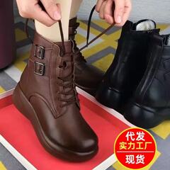 2025年秋冬新款复古短筒靴女加绒中老年妈妈靴松糕厚底纯色马丁靴