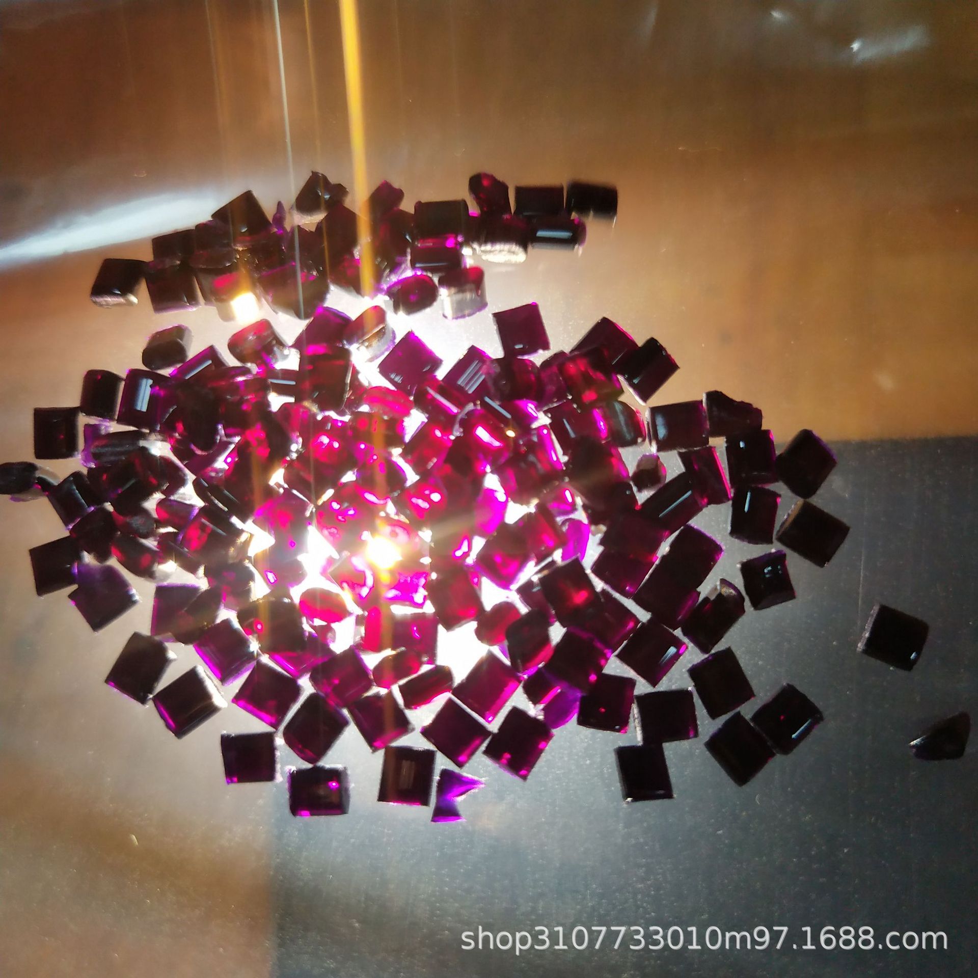 PMMA红外线穿透母粒 黑色颗粒 透红外光大于90% 高透过率