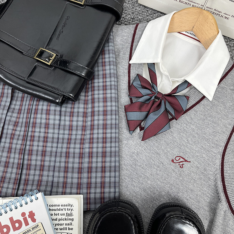 【JiuZhou】JiuZhou Private Original Plaid Skirt Authentic Autumn Winter College JK Uniform Cute Waist-Cinching Plaid Pleated Skirt