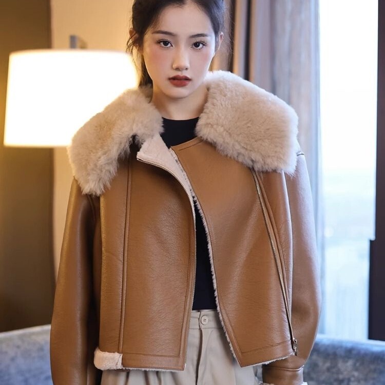 2025年冬季新款美利奴皮毛一体外套女短款机车翻领羊羔毛皮草大衣|undefined