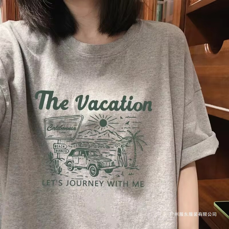 Vintage Japanese Short-Sleeve Loose T-Shirt for Women, Fashionable Summer Design, Casual Student Top with Crew Neck Short Sleeves