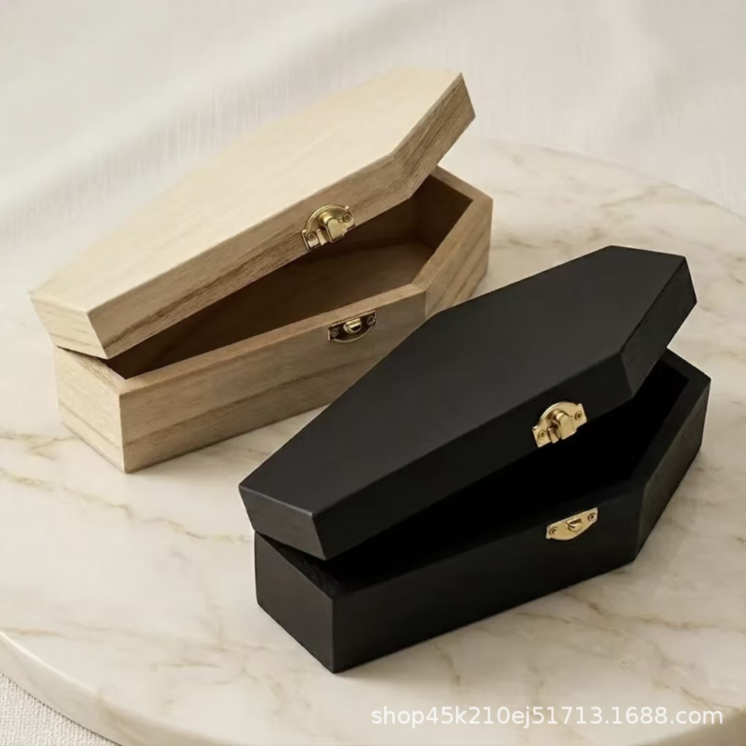 Custom-made black painted wooden coffins, suitable for filling with miniature coffins, perfect for Halloween party decorations and small pet burials